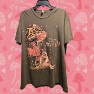 Melanie Martinez Portals Mushroom Graphic tee size XL